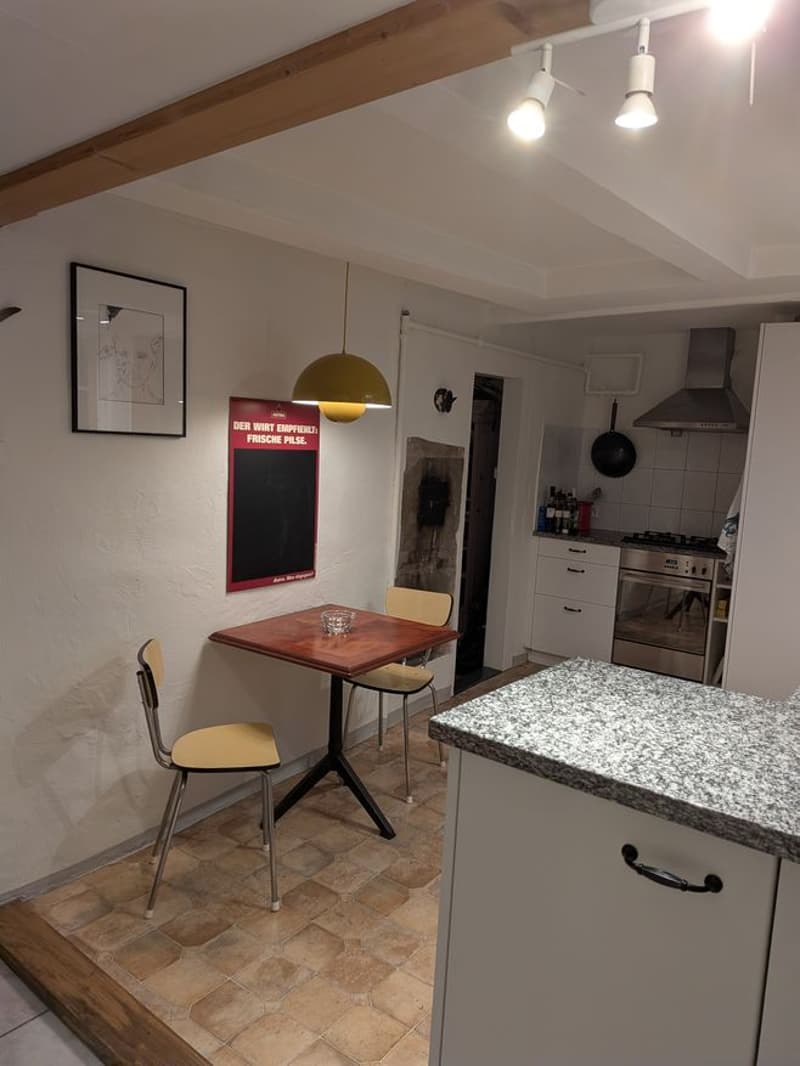 Charmante 2.5-Zimmer-Wohnung in der historischen Rathausgasse (9)