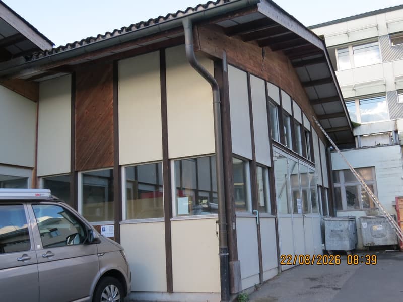 Liegenschaft mit grosser Schreinerwerkstatt,Wohnhaus und eigener Tiefgarage (3)