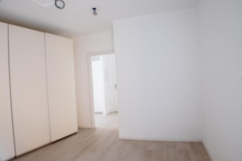 Rinnovato appartamento 2.5 locali con balcone a Biasca (9)