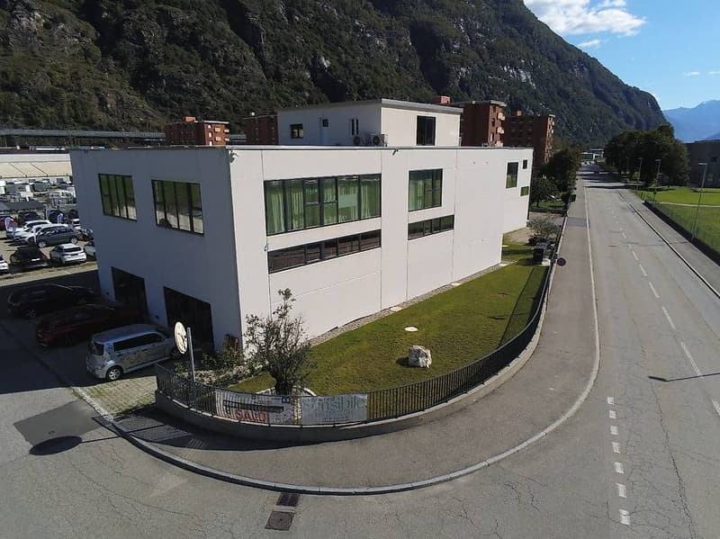NUOVO CENTRO PRADA BIASCA (ultimo spazio libero) (2)
