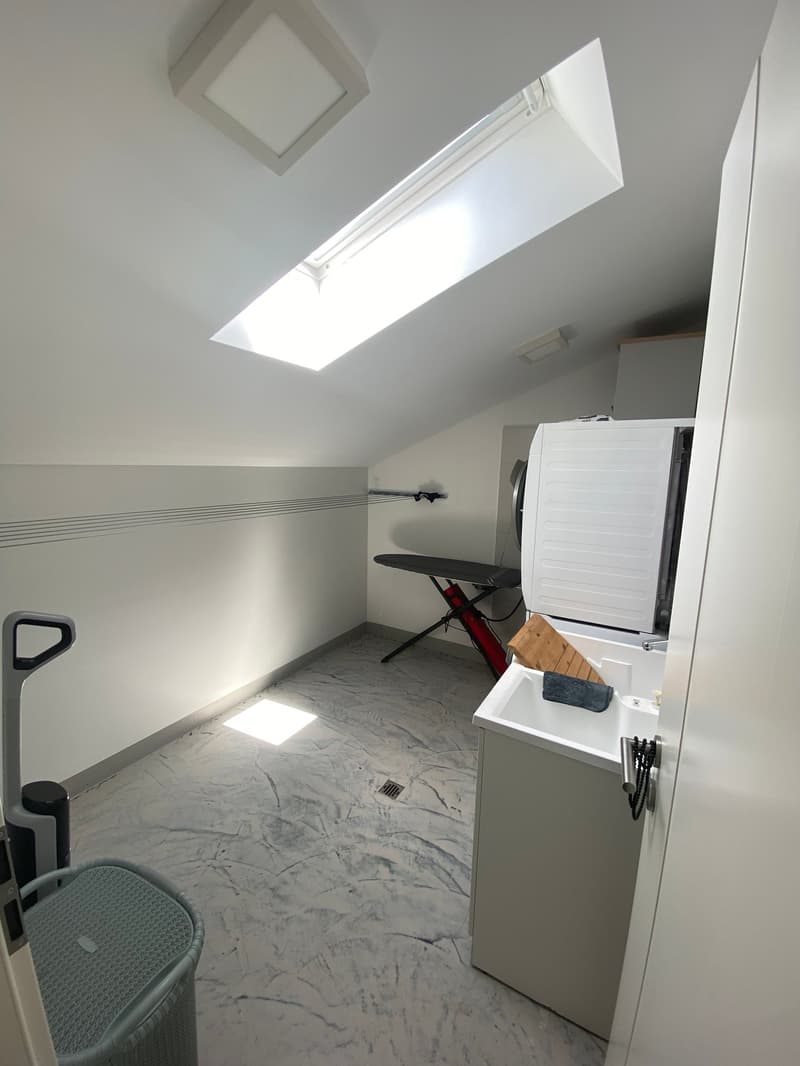Attico di pregio in vendita a Tenero – 180 m² con grande terrazza panoramica (11)
