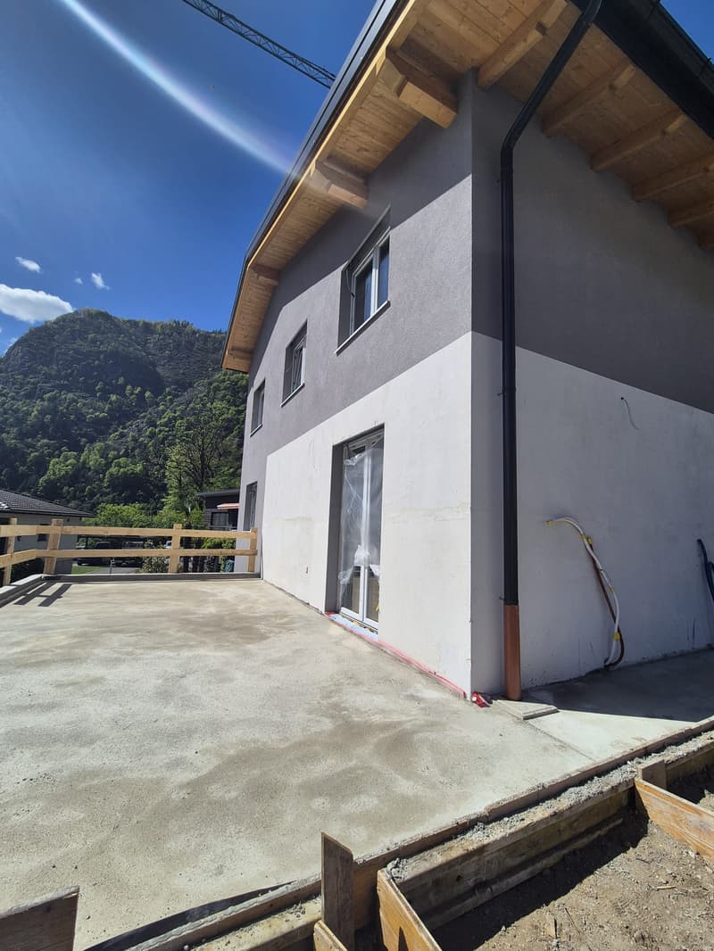 Casa bifamiliare moderna in costruzione a Biasca (12)