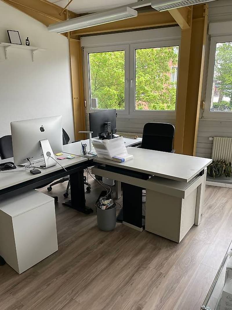 Zu Vermieten Büro (2)