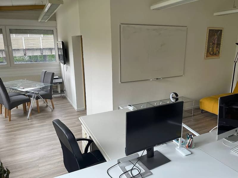 Zu Vermieten Büro (1)