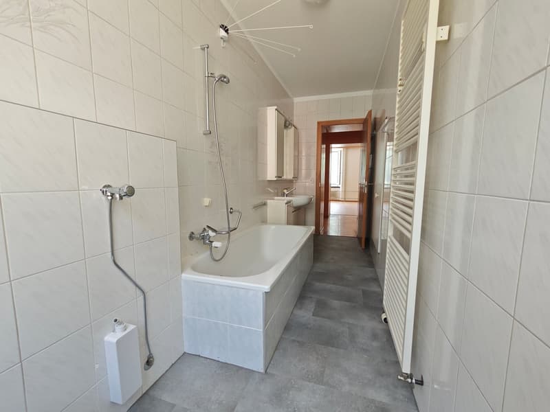 AIROLO - Appartamento 4.5 locali in zona centrale (9)