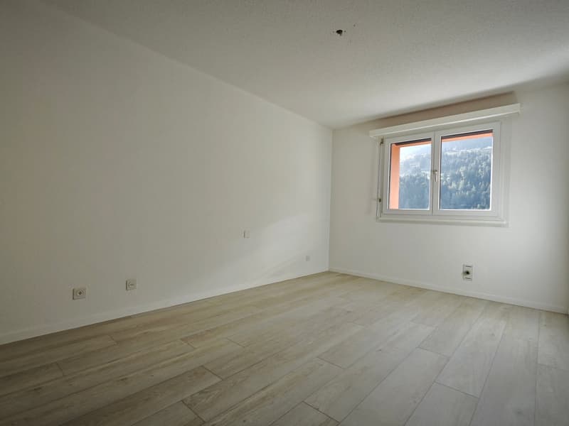AIROLO - Appartamento luminoso di 3.5 locali al 3° piano con ascensore (5)