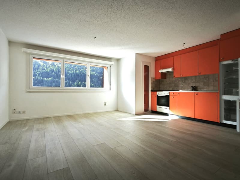 AIROLO - Appartamento luminoso di 3.5 locali al 3° piano con ascensore (2)