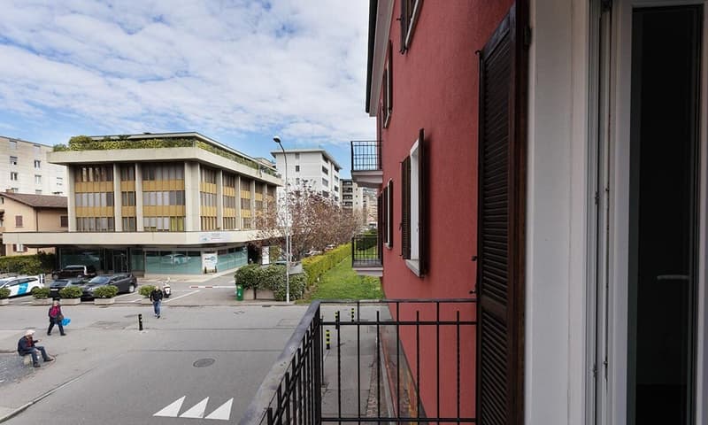 Bilocale arredato (piano 1 – 1) – Viganello vicino USI (10)