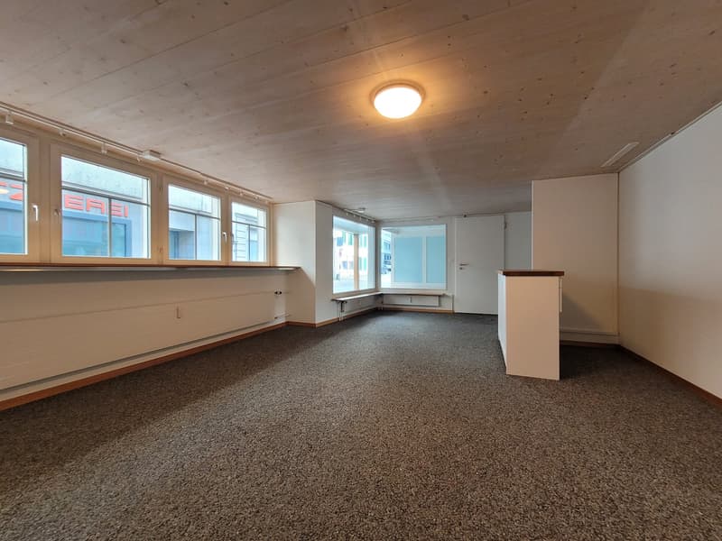Grosszügige 6-Zimmer-Büroräume in zentraler Lage von Herisau (12)