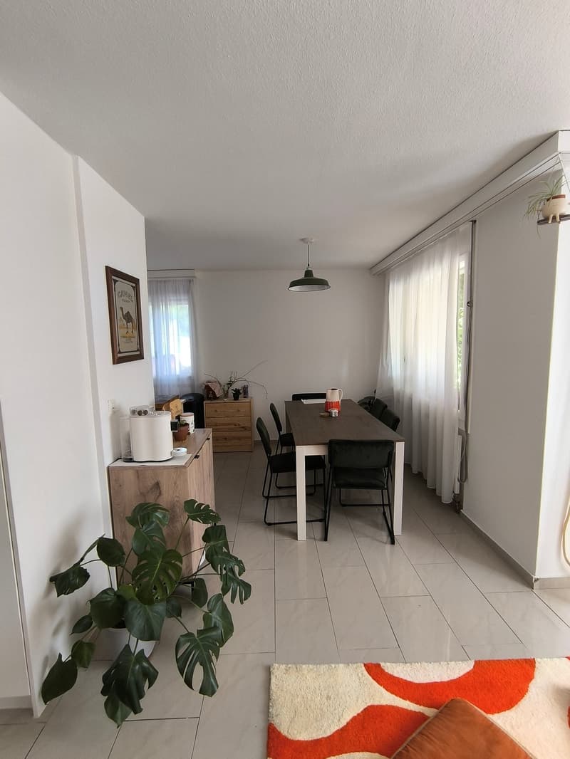 3.5-Zimmer-Wohnung mit Balkon in Schmitten (10)