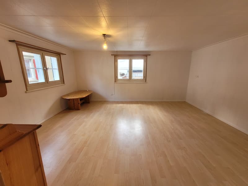 Charmante 3.5-Zimmer-Wohnung im traditionellen Schweizer Haus in Küblis (4)