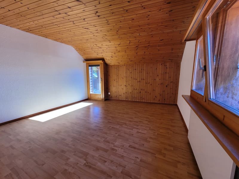 3.5-Zimmer-Dachwohnung in Tamins – sofort verfügbar (7)