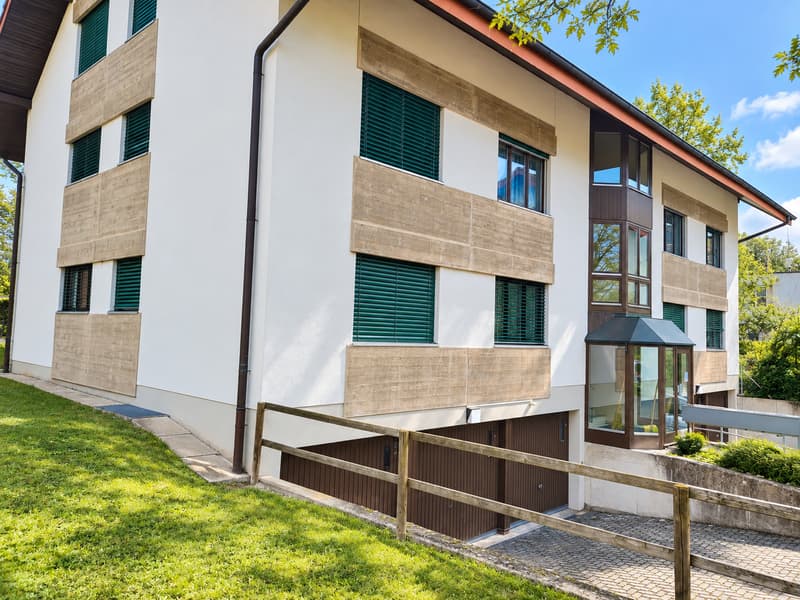 Erstvermietung nach Umbau 3.5-Zimmer-Wohnung mit Balkon in Zwingen (1)