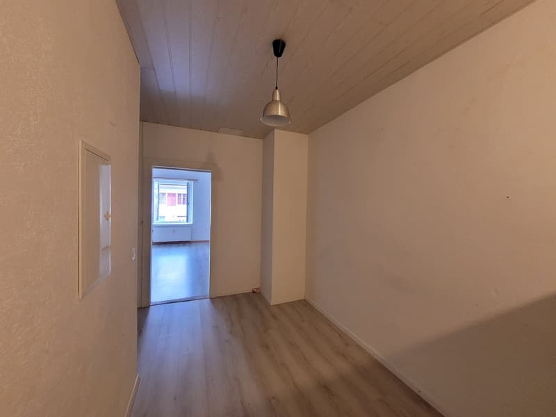 Gemütliche 2.5-Zimmer-Wohnung in Läufelfingen – sofort verfügbar! (3)