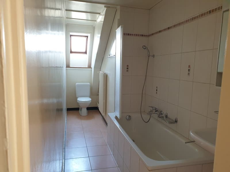 Spacieux appartement de 4.5 pièces avec ascenseur (3)