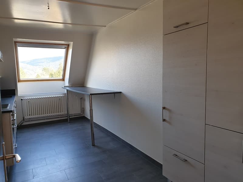 Spacieux appartement de 4.5 pièces avec ascenseur (2)