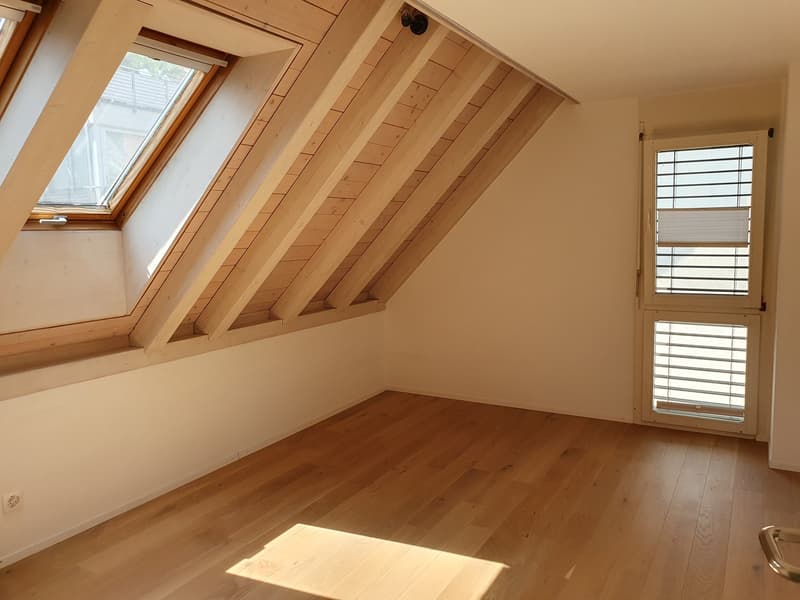 Charmante 5-Zimmer-Dachwohnung mit Balkon, Terrasse und Kamin in Binz (9)