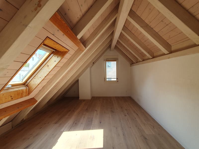 Charmante 5-Zimmer-Dachwohnung mit Balkon, Terrasse und Kamin in Binz (11)