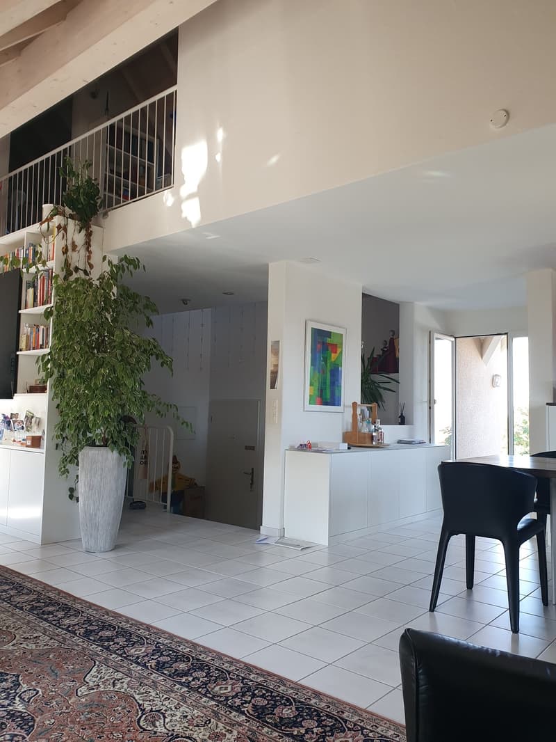 Charmante 5-Zimmer-Dachwohnung mit Balkon, Terrasse und Kamin in Binz (2)