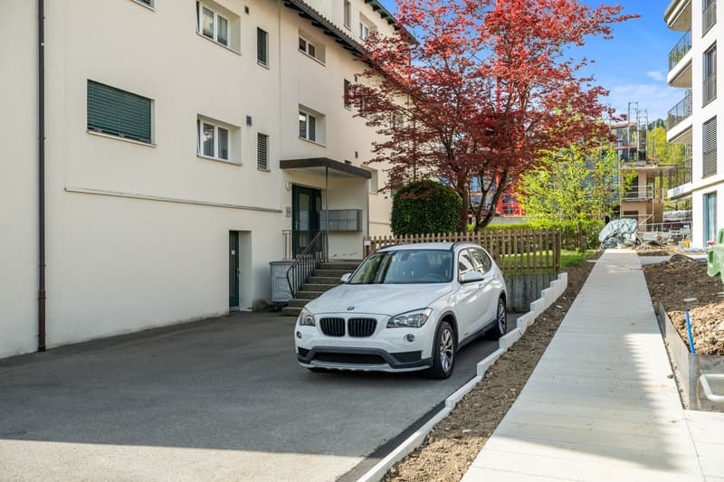 Zentral gelegene 3.5-Zimmerwohnung im Dachgeschoss für Privatnutzer oder Investoren (9)