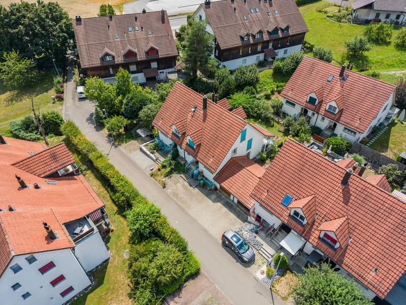 Familienfreundliche Doppelhaushälfte mit schönem Garten in Lufingen (16)