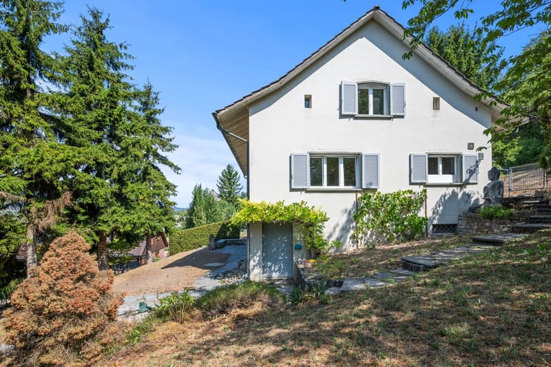 6.5-Zimmer-EFH an familienfreundlicher Lage mit grossem Garten (3)