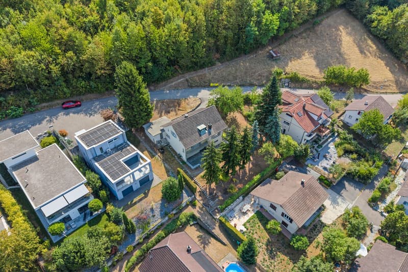6.5-Zimmer-EFH an familienfreundlicher Lage mit grossem Garten (13)
