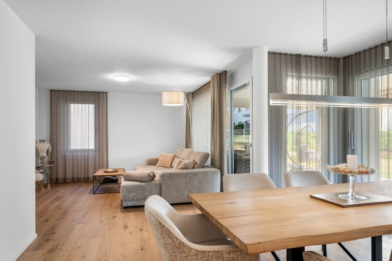 Neuwertige 4.5-Zimmer-Gartenwohnung im Steuerparadies Horn (6)