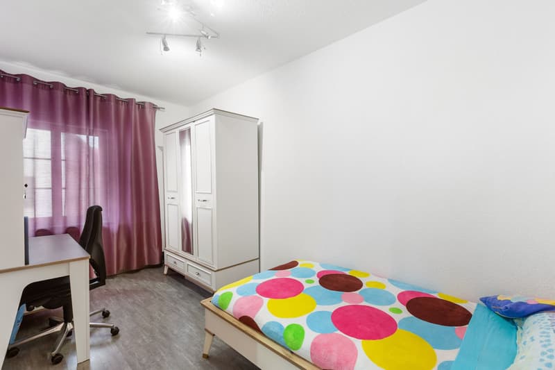 Charmantes 7-Zimmer-DEFH mit italienischem Flair und viel Komfort (9)