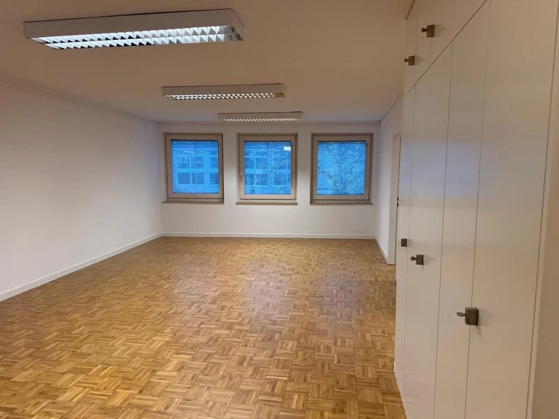 Helle 5-Zimmer-Bürofläche mit 140 m² im Zentrum von Winterthur (5)