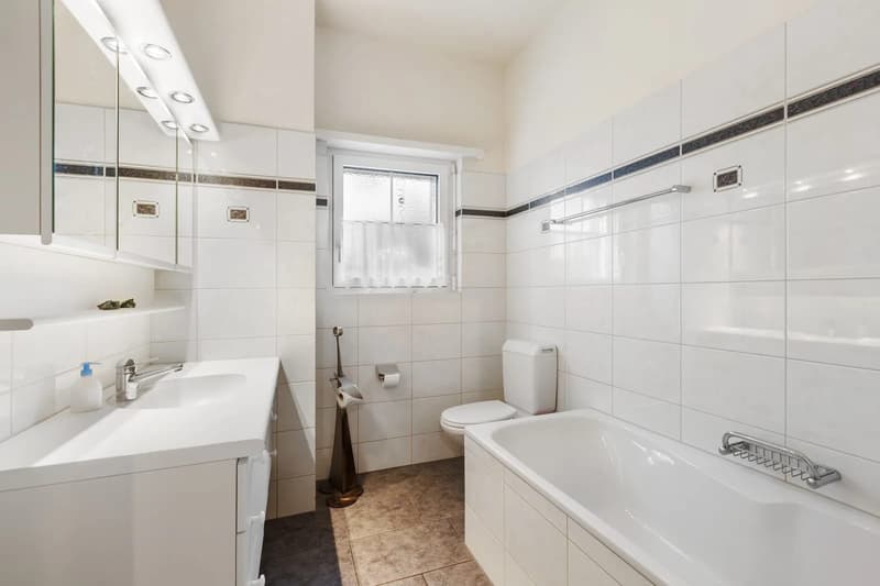 4.5-Zimmer-Gartenwohnung mit Terrasse in Nürensdorf (8)