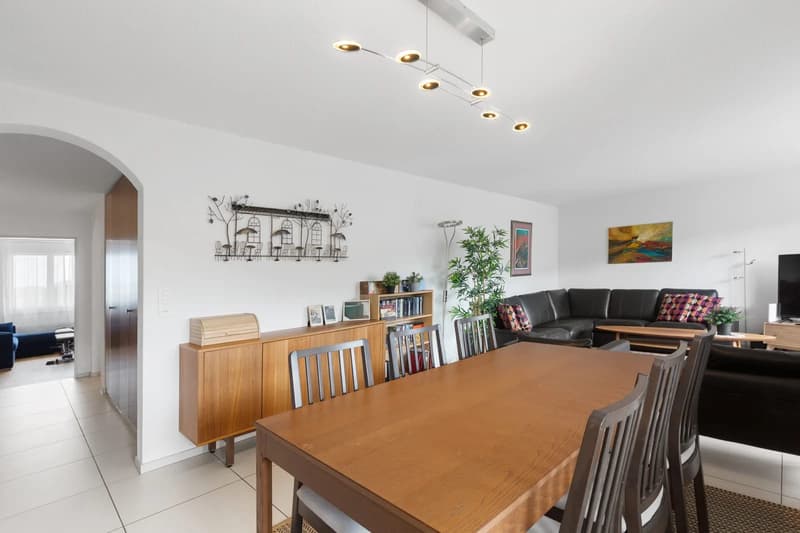 4.5-Zimmer-Wohnung mit Balkon und Schwedenofen in Oberuzwil (4)