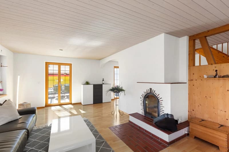 6.5-Zimmer-Einfamilienhaus mit Wintergarten in Grafstal (7)