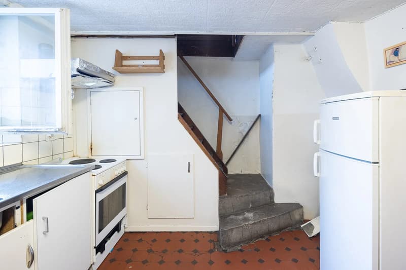 Wohn- und Geschäftshaus mit 3 Einheiten in Andelfingen (7)