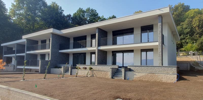 Moderno e grande appartamento 2.5 locali con vista panoramica a Novazzano (2)