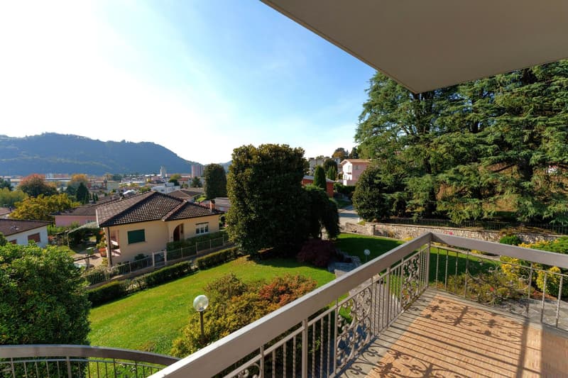 Elegante villa di 9.5 locali con vista panoramica a Morbio Inferiore (17)