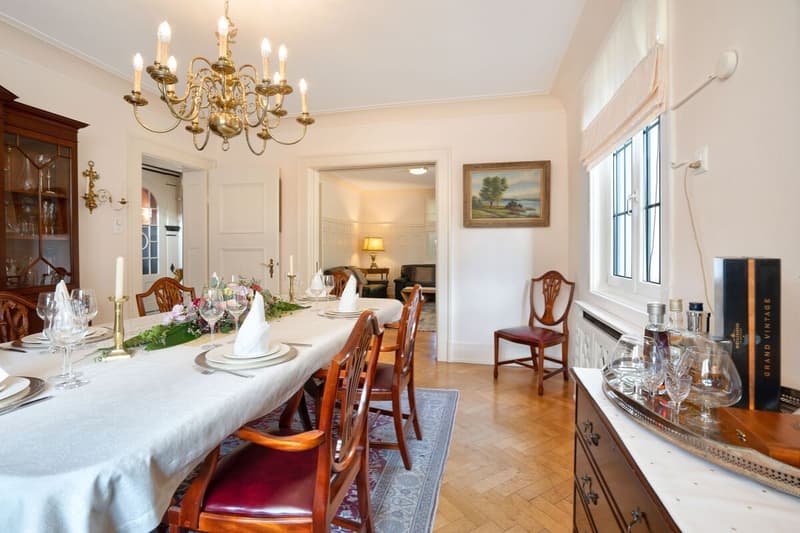 RESERVIERT | Herrschaftsvilla mit 2'008 m2 parkähnlichem Grundstück (7)