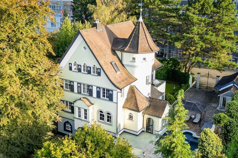 RESERVIERT | Herrschaftsvilla mit 2'008 m2 parkähnlichem Grundstück (3)