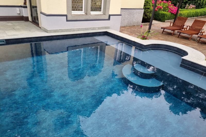 RESERVIERT | Herrschaftsvilla mit 2'008 m2 parkähnlichem Grundstück (11)