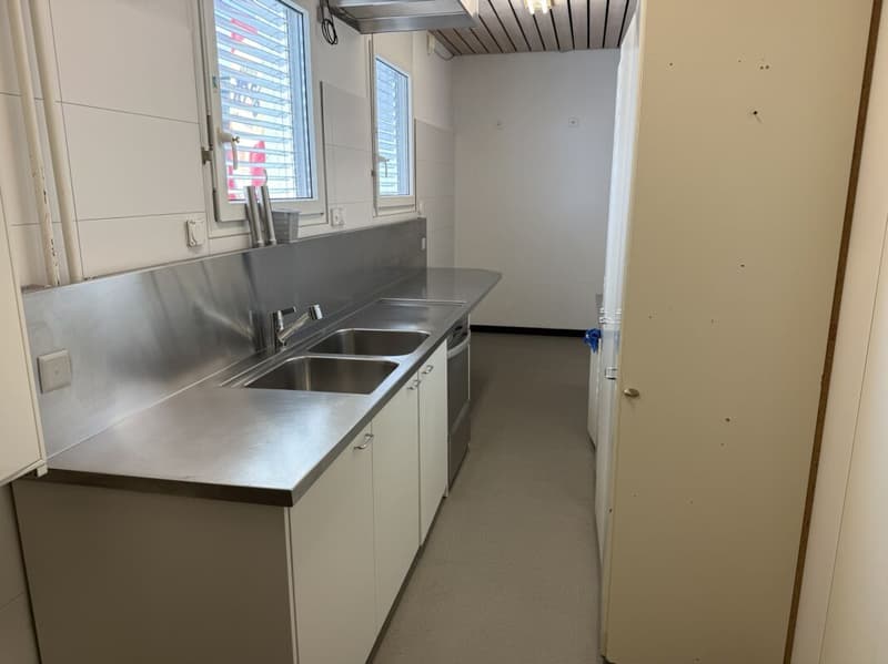 Commercial space in Rhyland (5)