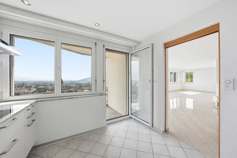 3.5-Zimmer-Wohnung inkl. zwei Tiefgaragenparkplätzen (7)