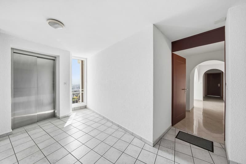 3.5-Zimmer-Wohnung inkl. zwei Tiefgaragenparkplätzen (4)