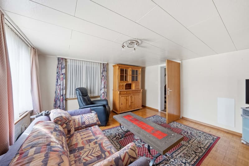 Einfamilienhaus mit Scheune (8)