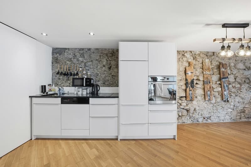 Wohn- und Geschäftshaus (6)