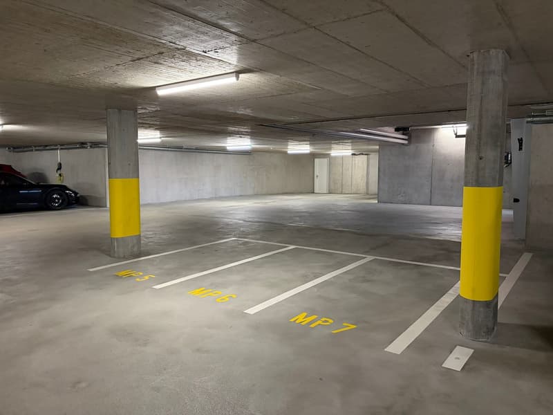 Motorrad-Einstellplatz (2)