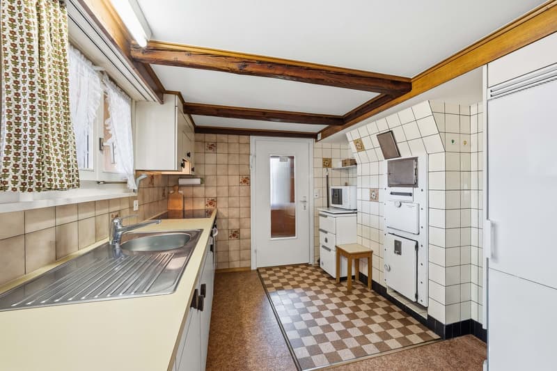 Einfamilienhaus mit Scheune (8)