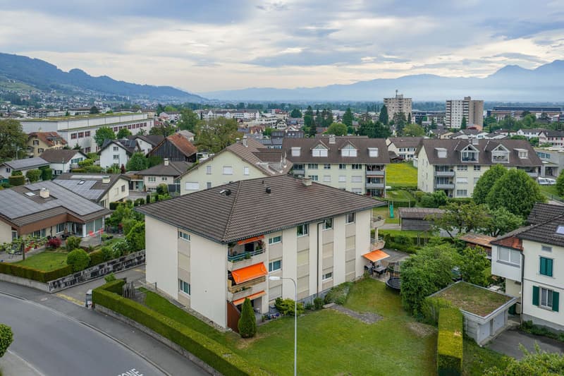 3.5 Zimmer-Wohnung im 2. OG (11)