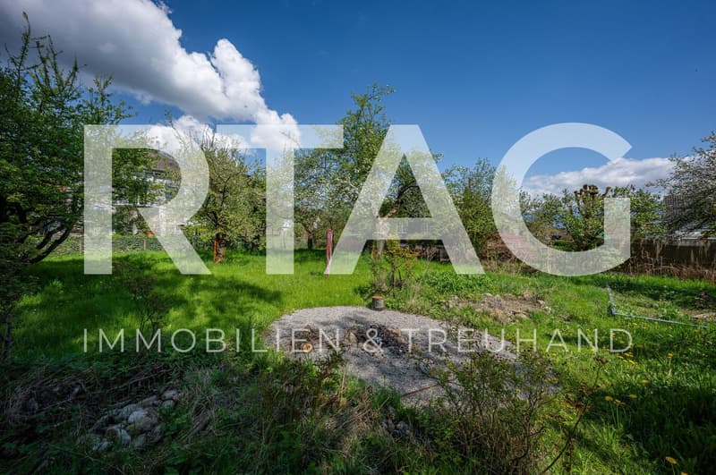 Baulandgrundstück (1)