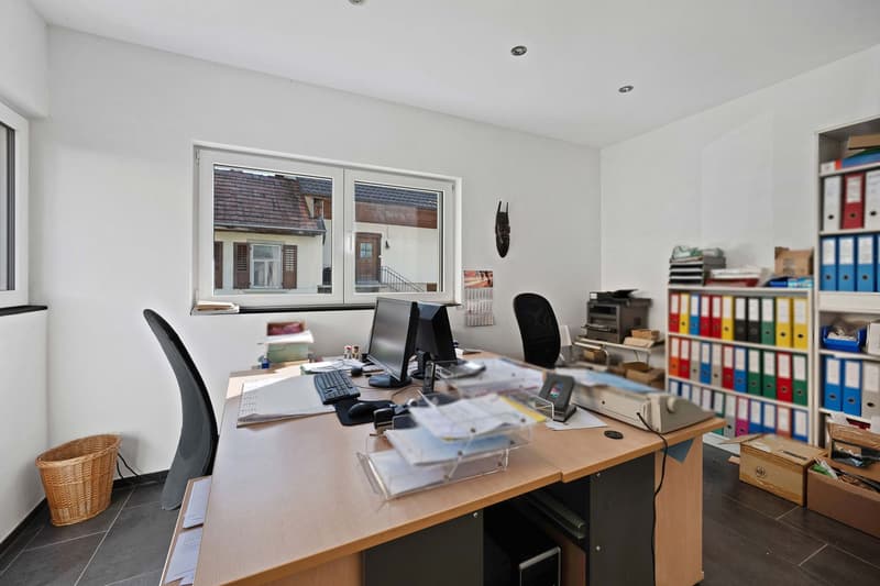 Büro (8)