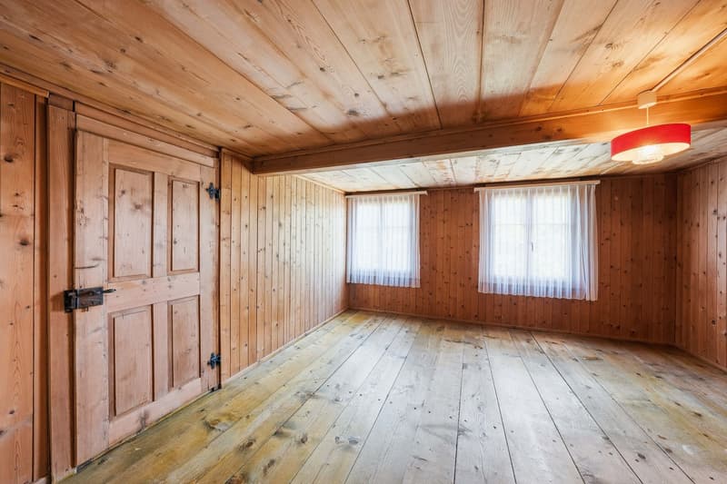 Einfamilienhaus mit Doppelgarage, Scheune und separater Remise (7)
